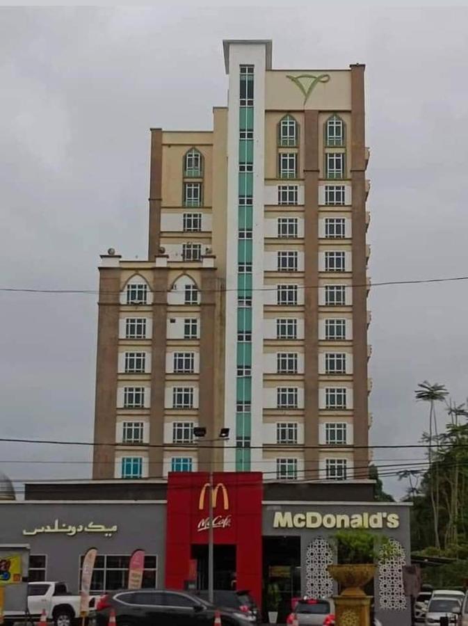 Risqi Apartment 2 Bedroom Wakaf Che Yeh コタバル エクステリア 写真
